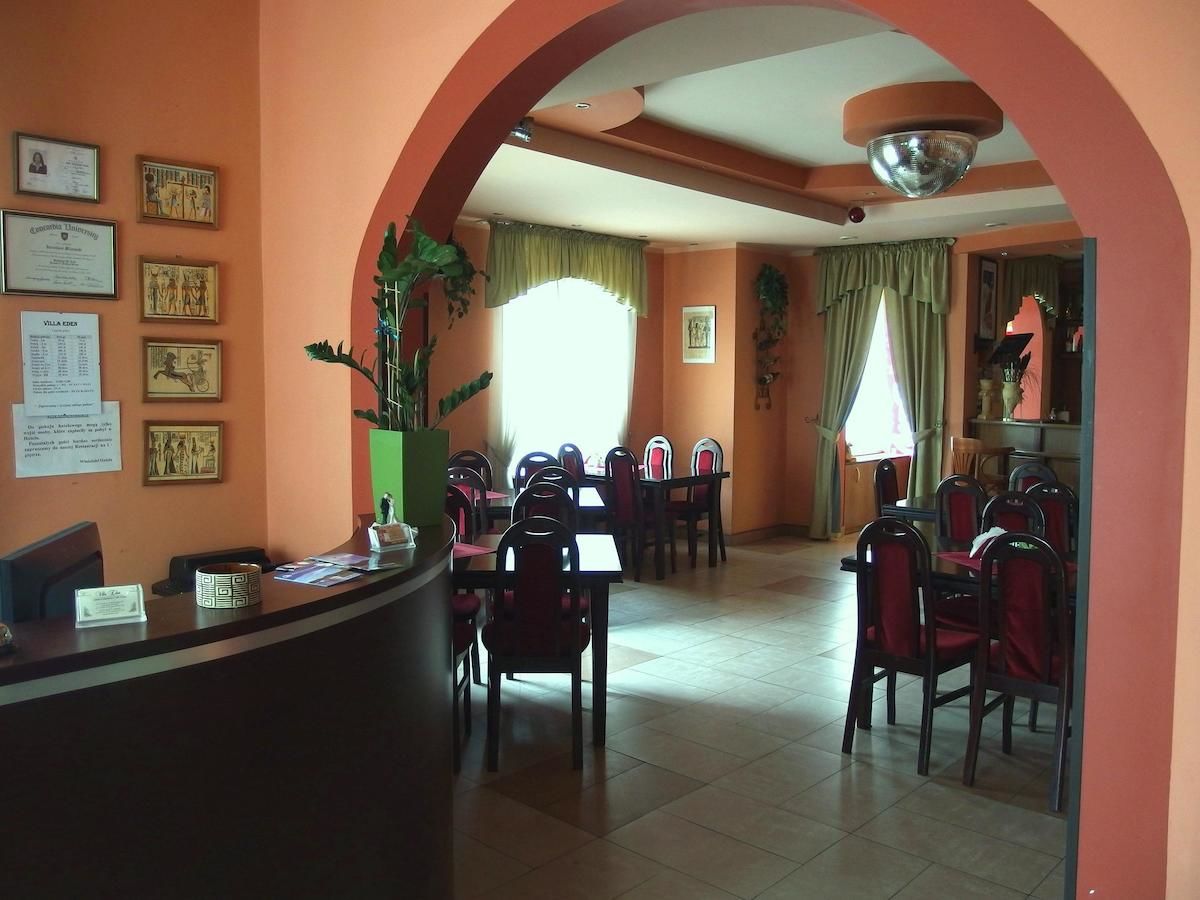 Отели типа «постель и завтрак» Villa Eden & Restaurant Элк-14